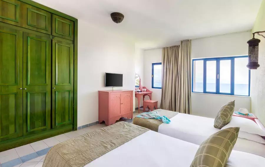 Club_Med_turquie_Europe___Cotes_Mediterraneennes_Kemer_37444-chambre1a