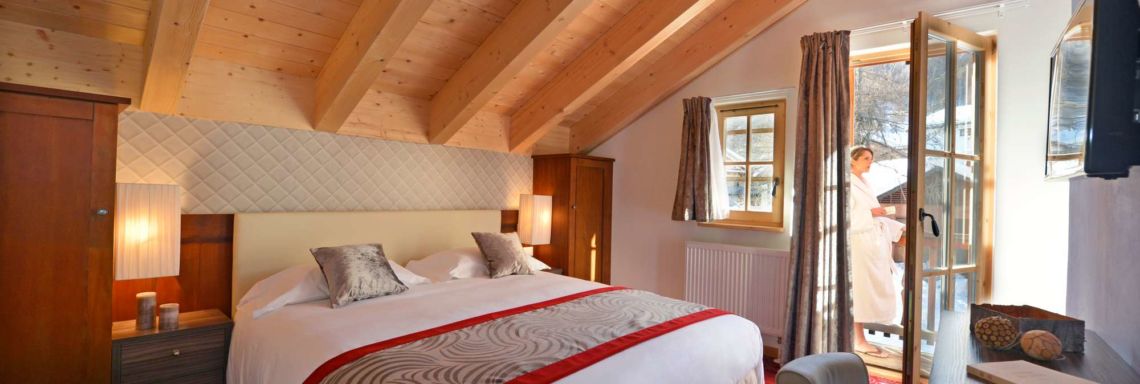 Club Med Pragelato Vialattea, Italy - Room with wooden cathedral ceiling